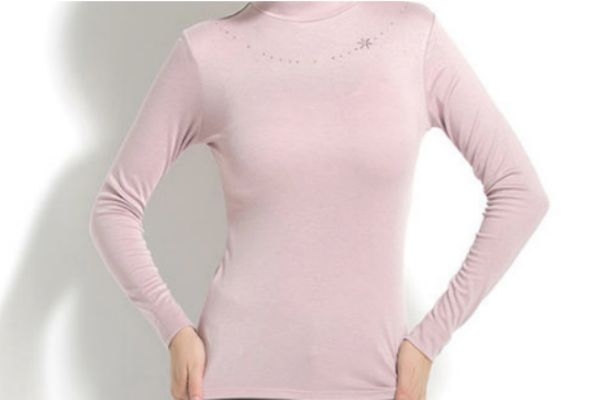 保暖內(nèi)衣和毛衣怎么搭配 保暖內(nèi)衣的時髦搭配方法 保暖內(nèi)衣和毛衣怎么搭配 保暖內(nèi)衣的時髦搭配方法