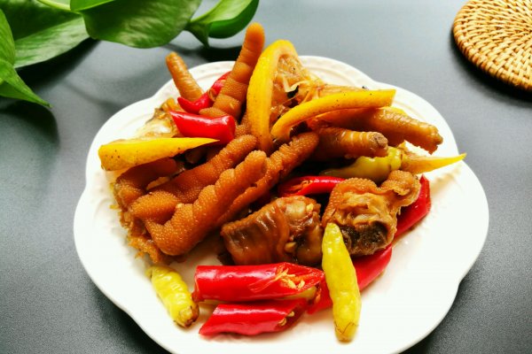雞爪怎么腌制才入味 腌雞爪怎么做好吃 雞爪怎么腌制才入味 腌雞爪怎么做好吃