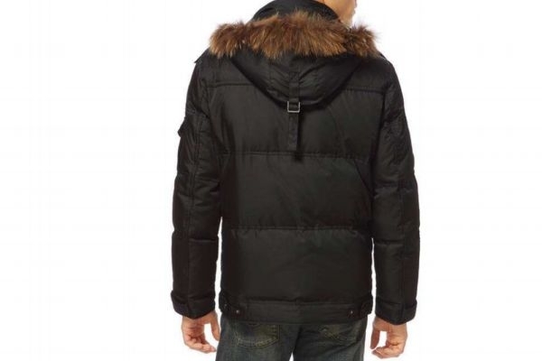 羽絨服洗了以后一坨一坨怎么辦 羽絨服怎么洗最好 羽絨服洗了以后一坨一坨怎么辦 羽絨服怎么洗最好