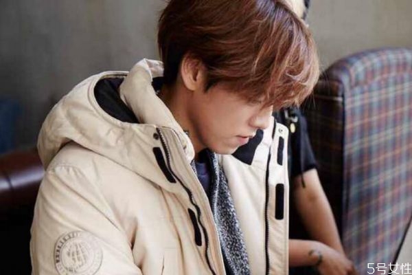 怎么搭訕加微信 和女生搭訕的聊天話題 怎么搭訕加微信 和女生搭訕的聊天話題