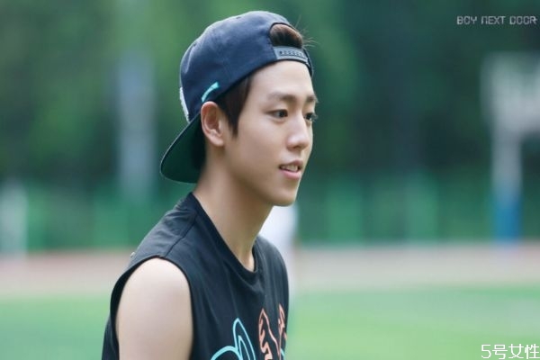 搭訕女生要注意什么 用什么套路加女生微信 搭訕女生要注意什么 用什么套路加女生微信