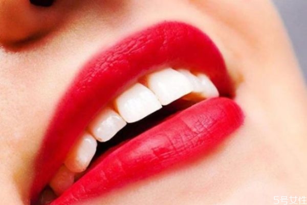 自制口紅保質(zhì)期多久 口紅變質(zhì)的表現(xiàn) 自制口紅保質(zhì)期多久 口紅變質(zhì)的表現(xiàn)