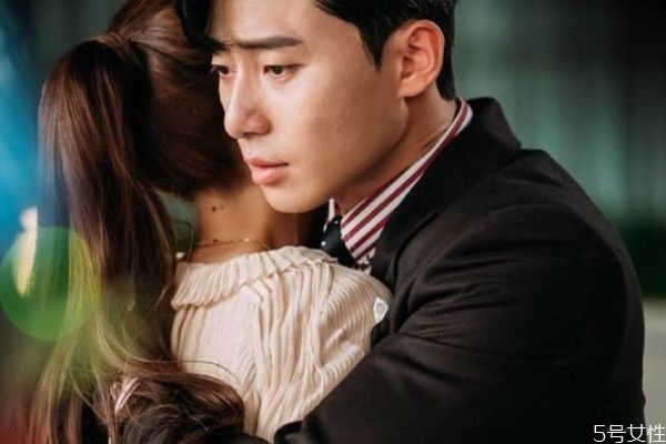 女朋友想分手會有哪些表現(xiàn) 女朋友想分手的表現(xiàn) 女朋友想分手會有哪些表現(xiàn) 女朋友想分手的表現(xiàn)