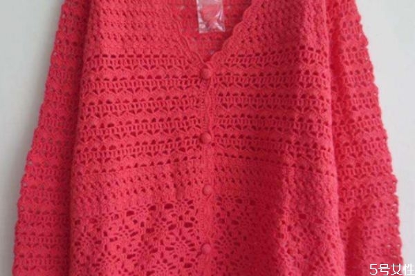 棉線毛衣洗后變大還是縮水 毛衣縮水怎么辦 棉線毛衣洗后變大還是縮水 毛衣縮水怎么辦