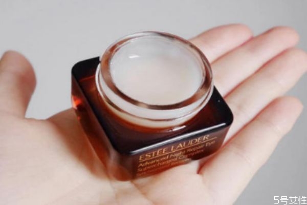 雅詩蘭黛抗藍(lán)光眼霜成分 雅詩蘭黛抗藍(lán)光眼霜好用嗎 雅詩蘭黛抗藍(lán)光眼霜成分 雅詩蘭黛抗藍(lán)光眼霜好用嗎