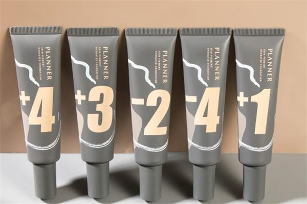 珀蘭娜粉底液多少錢 珀蘭娜繪畫粉底液好用嗎 珀蘭娜粉底液多少錢 珀蘭娜繪畫粉底液好用嗎