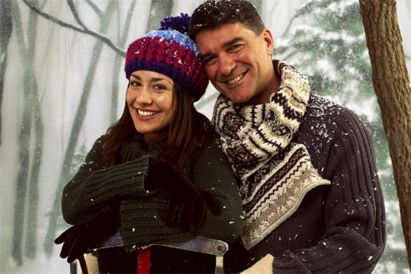 和同事產(chǎn)生婚外情怎么辦 為什么辦公室容易發(fā)生婚外情 和同事產(chǎn)生婚外情怎么辦 為什么辦公室容易發(fā)生婚外情