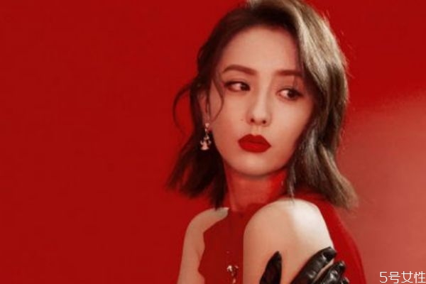 愛(ài)情的傷 受愛(ài)情的傷是好是壞 愛(ài)情的傷 受愛(ài)情的傷是好是壞