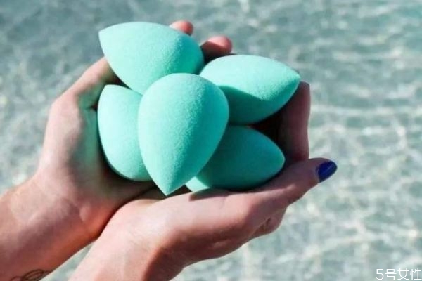 怎么清洗美妝蛋 清洗美妝蛋的小妙招 怎么清洗美妝蛋 清洗美妝蛋的小妙招