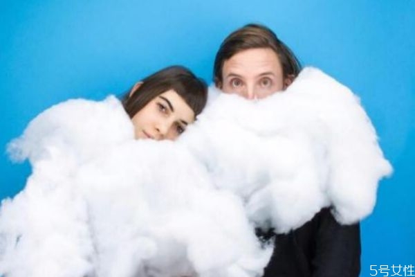 為什么結(jié)婚久了就沒有激情 如何在婚姻重拾激情 為什么結(jié)婚久了就沒有激情 如何在婚姻重拾激情