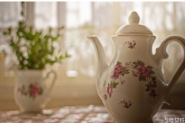 為什么結(jié)婚久了就沒有激情 如何在婚姻重拾激情 為什么結(jié)婚久了就沒有激情 如何在婚姻重拾激情