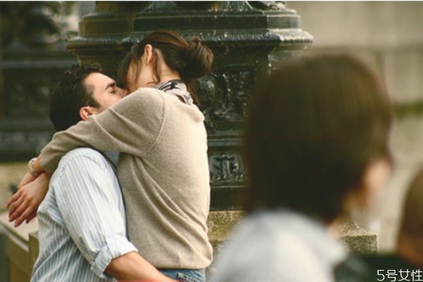 法律認(rèn)可的出軌證據(jù) 教你正確處理出軌問題 法律認(rèn)可的出軌證據(jù) 教你正確處理出軌問題