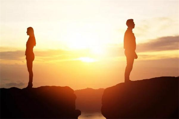 前夫一直威脅我該怎么辦 前夫威脅我報警有用嗎 前夫一直威脅我該怎么辦 前夫威脅我報警有用嗎