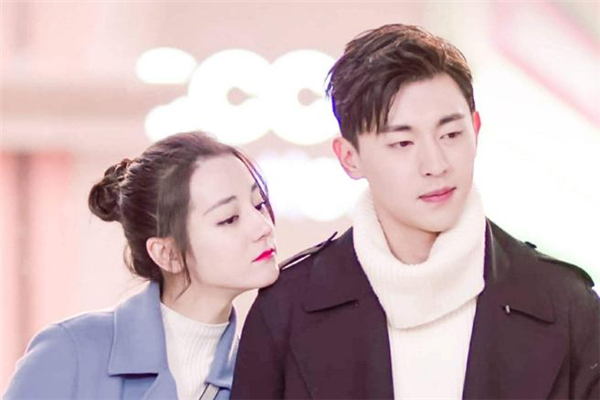 老公和女網(wǎng)友聊天曖昧怎么辦 老公和女網(wǎng)友聊天該制止嗎 老公和女網(wǎng)友聊天曖昧怎么辦 老公和女網(wǎng)友聊天該制止嗎