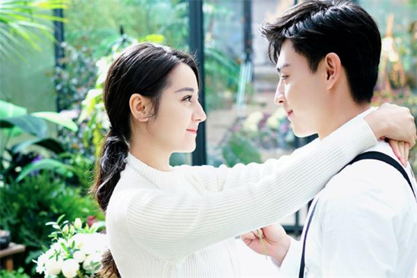 老公和女網(wǎng)友聊天曖昧怎么辦 老公和女網(wǎng)友聊天該制止嗎 老公和女網(wǎng)友聊天曖昧怎么辦 老公和女網(wǎng)友聊天該制止嗎