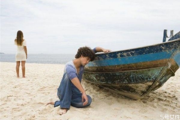 出軌被老婆發(fā)現(xiàn)怎么辦 出軌被發(fā)現(xiàn)該怎么處理 出軌被老婆發(fā)現(xiàn)怎么辦 出軌被發(fā)現(xiàn)該怎么處理