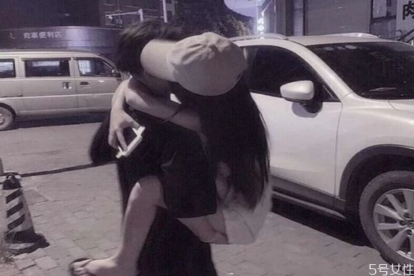 異地戀怎么相處更好 異地戀最佳的相處方式 異地戀怎么相處更好 異地戀最佳的相處方式