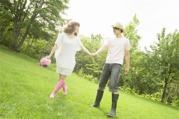 老公對老婆沒有感情的表現(xiàn) 老公對老婆沒有感情怎么辦 老公對老婆沒有感情的表現(xiàn) 老公對老婆沒有感情怎么辦