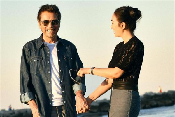 夫妻到中年為什么愛吵架 夫妻到中年經常吵架怎么辦 夫妻到中年為什么愛吵架 夫妻到中年經常吵架怎么辦