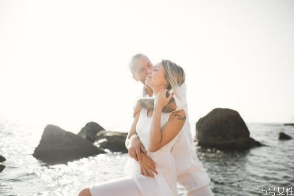 老公騙你怎么對付他 怎么對付愛撒謊的老公 老公騙你怎么對付他 怎么對付愛撒謊的老公