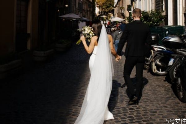 老公不愛(ài)自己怎么辦 怎樣對(duì)付不愛(ài)你的老公 老公不愛(ài)自己怎么辦 怎樣對(duì)付不愛(ài)你的老公