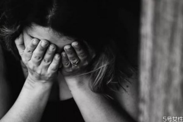 可以和不愛的人結(jié)婚嗎 和不愛的人結(jié)婚會(huì)怎么樣 可以和不愛的人結(jié)婚嗎 和不愛的人結(jié)婚會(huì)怎么樣