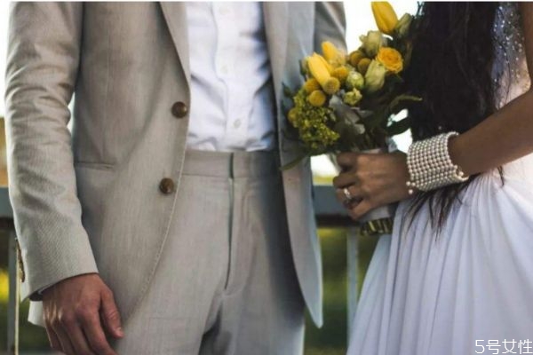 可以和不愛的人結(jié)婚嗎 和不愛的人結(jié)婚會(huì)怎么樣 可以和不愛的人結(jié)婚嗎 和不愛的人結(jié)婚會(huì)怎么樣