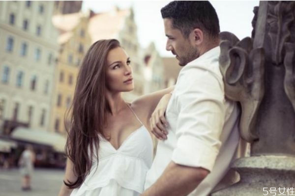 男生欲擒故縱是真愛嗎 男生經(jīng)常撩你是喜歡嗎 男生欲擒故縱是真愛嗎 男生經(jīng)常撩你是喜歡嗎