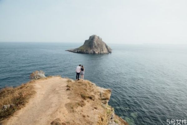 男生欲擒故縱是真愛嗎 男生經(jīng)常撩你是喜歡嗎 男生欲擒故縱是真愛嗎 男生經(jīng)常撩你是喜歡嗎