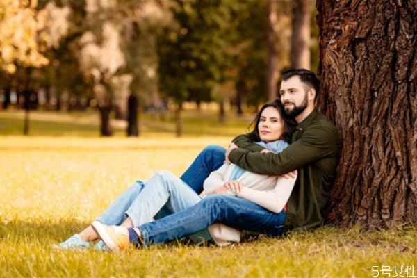 老公出軌心里總是過不去怎么辦 老公出軌自己走不出來 老公出軌心里總是過不去怎么辦 老公出軌自己走不出來