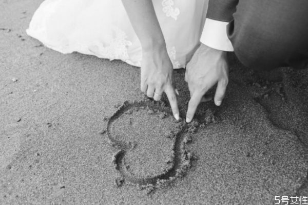 老公提離婚是真想離嗎 男人真正想離婚的態(tài)度 老公提離婚是真想離嗎 男人真正想離婚的態(tài)度