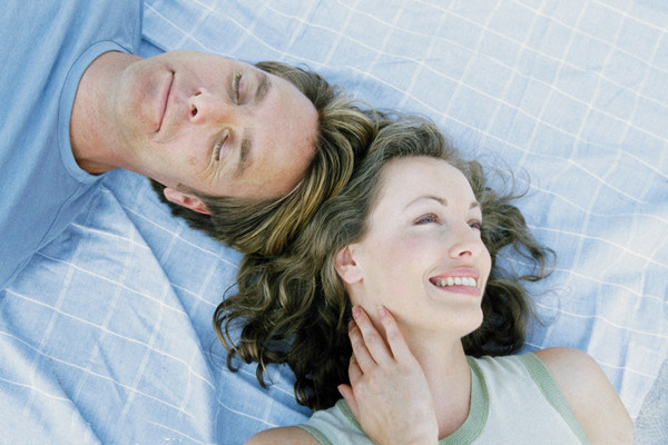 婚后老公愛冷戰(zhàn)怎么辦 婚后老公愛冷戰(zhàn)怎么解決 婚后老公愛冷戰(zhàn)怎么辦 婚后老公愛冷戰(zhàn)怎么解決