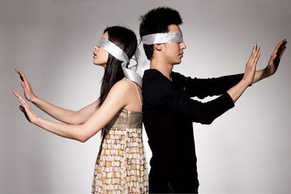 夫妻之間沒有信任感怎么辦 夫妻之間沒有信任感如何處理 夫妻之間沒有信任感怎么辦 夫妻之間沒有信任感如何處理