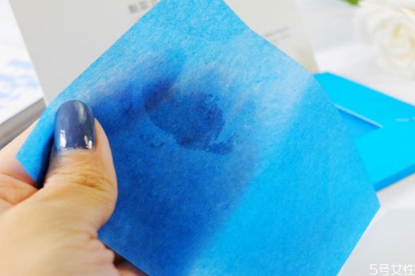 吸油紙為什么會變透明 吸油紙錯誤使用方法 吸油紙為什么會變透明 吸油紙錯誤使用方法