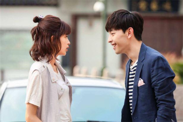 喜歡的女生不接受異地戀怎么辦 女生為什么不接受異地戀 喜歡的女生不接受異地戀怎么辦 女生為什么不接受異地戀