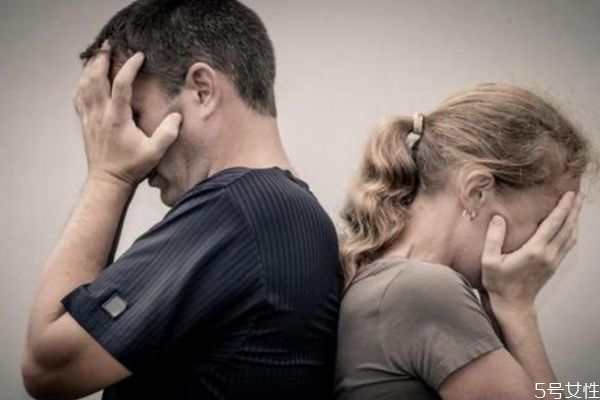 老婆嫌棄你丟人表現(xiàn)有什么 怎么分辨老婆是否嫌你丟人 老婆嫌棄你丟人表現(xiàn)有什么 怎么分辨老婆是否嫌你丟人