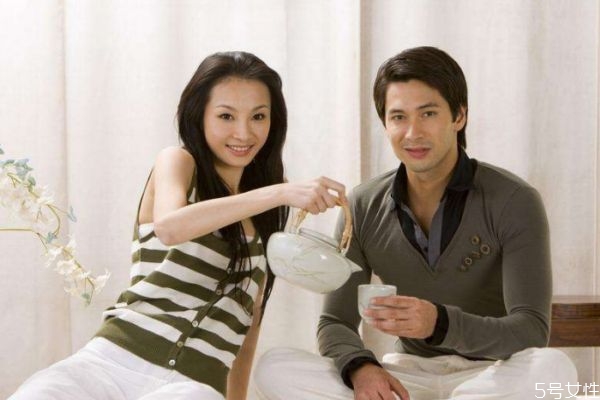 誤會(huì)老公出軌怎么辦 誤會(huì)老公出軌怎么解決 誤會(huì)老公出軌怎么辦 誤會(huì)老公出軌怎么解決