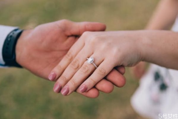 老公精神出軌后會(huì)改嗎 老公精神上出軌怎么治 老公精神出軌后會(huì)改嗎 老公精神上出軌怎么治