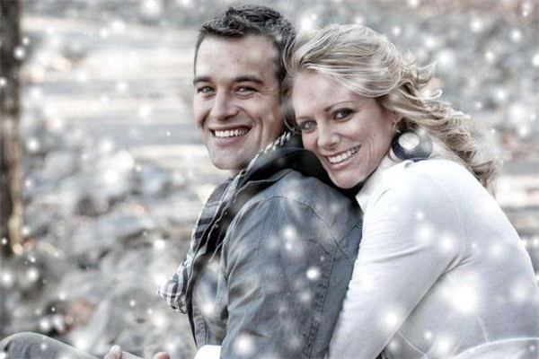 男人腳踩兩只船的表現(xiàn) 男人為什么喜歡腳踩兩只船 男人腳踩兩只船的表現(xiàn) 男人為什么喜歡腳踩兩只船