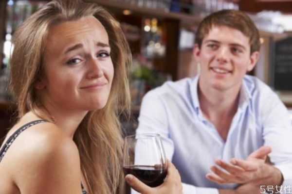 高學(xué)歷男生的擇偶觀 高學(xué)歷男生怎么選擇對(duì)象 高學(xué)歷男生的擇偶觀 高學(xué)歷男生怎么選擇對(duì)象