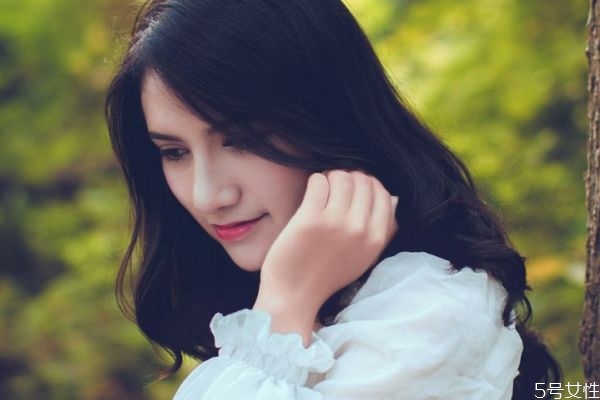 男生喜歡和撩的區(qū)別 男生喜歡和撩的不同 男生喜歡和撩的區(qū)別 男生喜歡和撩的不同