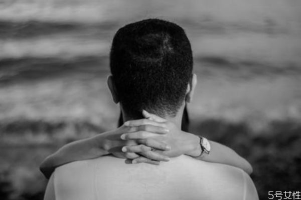 怎么治老公不愛哄人 老公不哄你你該怎么辦 怎么治老公不愛哄人 老公不哄你你該怎么辦