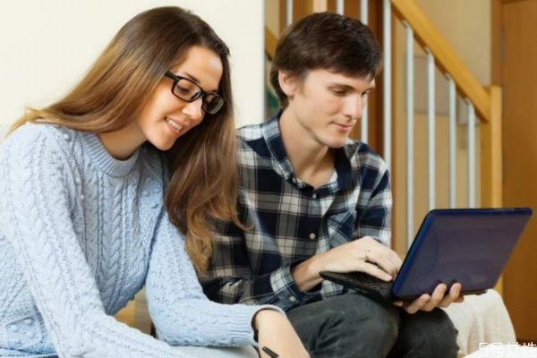 剛相親完回去怎么聊 相親認(rèn)識(shí)后怎么微信聊天 剛相親完回去怎么聊 相親認(rèn)識(shí)后怎么微信聊天