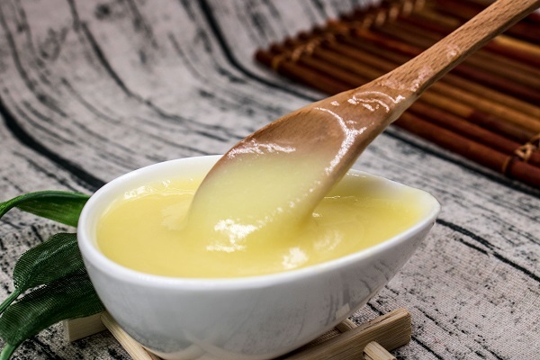 蜂王漿的作用和功效 蜂王漿的正確食用方法 蜂王漿的作用和功效 蜂王漿的正確食用方法