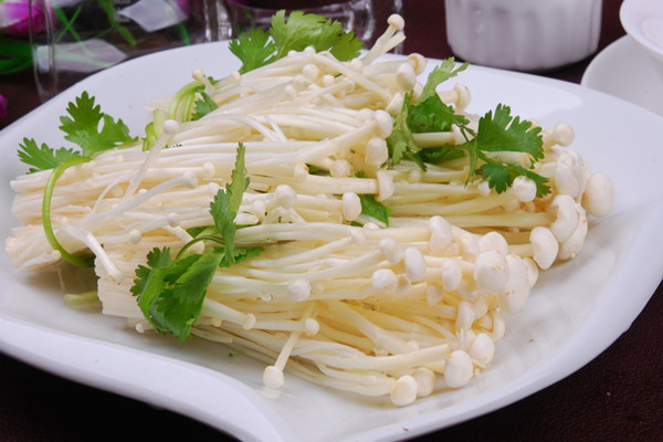 金針菇孕婦可以吃嗎 金針菇孕婦吃了有什么好處 金針菇孕婦可以吃嗎 金針菇孕婦吃了有什么好處