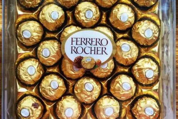 費列羅巧克力什么檔次 費列羅巧克力和德芙哪個高檔 費列羅巧克力什么檔次 費列羅巧克力和德芙哪個高檔