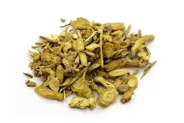 黃芩可以泡水喝嗎 黃芩可以長(zhǎng)期泡水喝嗎 黃芩可以泡水喝嗎 黃芩可以長(zhǎng)期泡水喝嗎