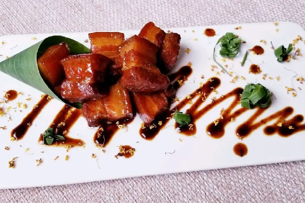 紅燒肉是哪個(gè)地方的菜名 紅燒肉是什么菜系 紅燒肉是哪個(gè)地方的菜名 紅燒肉是什么菜系