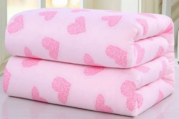 棉被哪個牌子質(zhì)量好 棉被買什么樣的好 棉被哪個牌子質(zhì)量好 棉被買什么樣的好